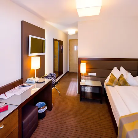 Stadt 4* Κουφστέιν