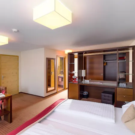 Stadt 4* 쿠프슈타인